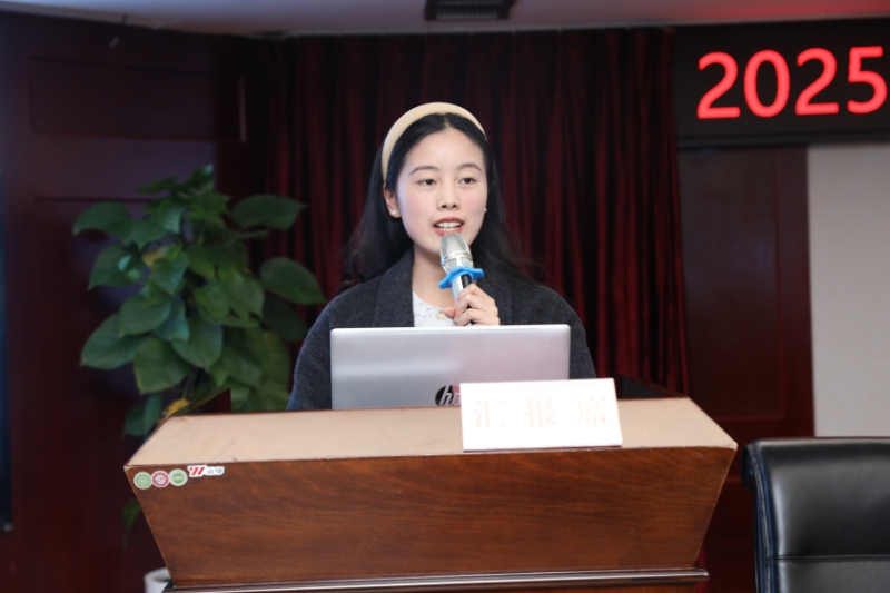 护理科研创新小组-姚婷.jpg